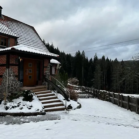 Forsthaus Trabronn | Sauna | Eingezaeunt | Grillplatz Сasa de vacaciones Forbach