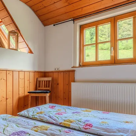 Forsthaus Trabronn | Sauna | Eingezaeunt | Grillplatz Сasa de vacaciones